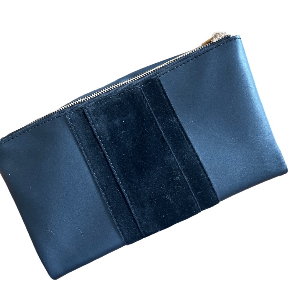 # 72 Elegant Black Clutch